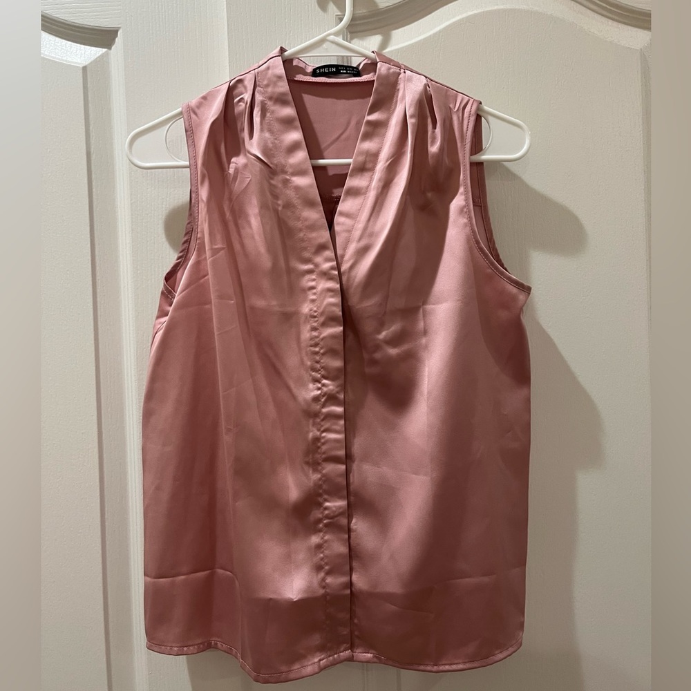 Cute pink blouse- NEVER USED